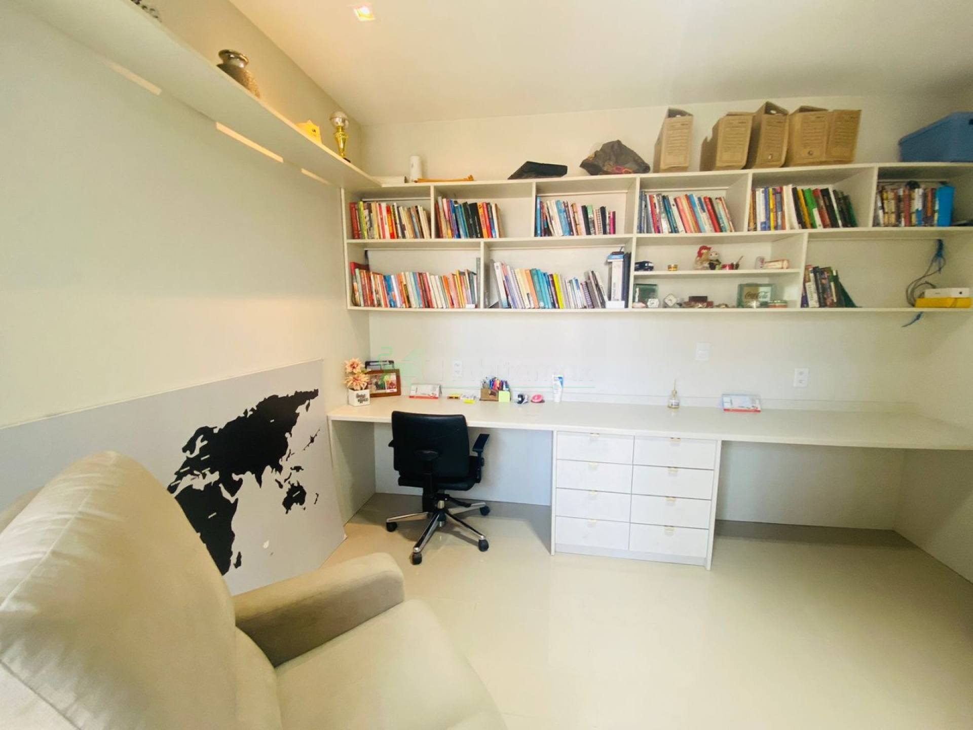 Apartamento para alugar com 3 quartos, 169m² - Foto 17