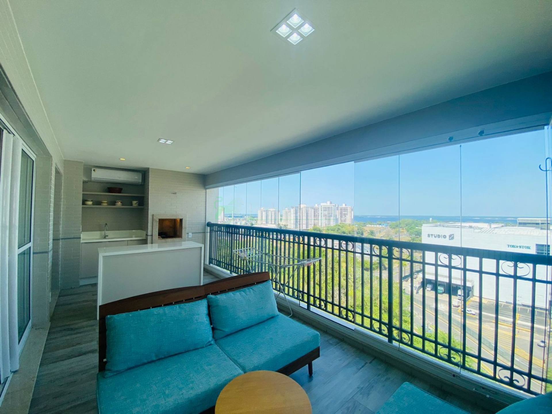Apartamento para alugar com 3 quartos, 169m² - Foto 9
