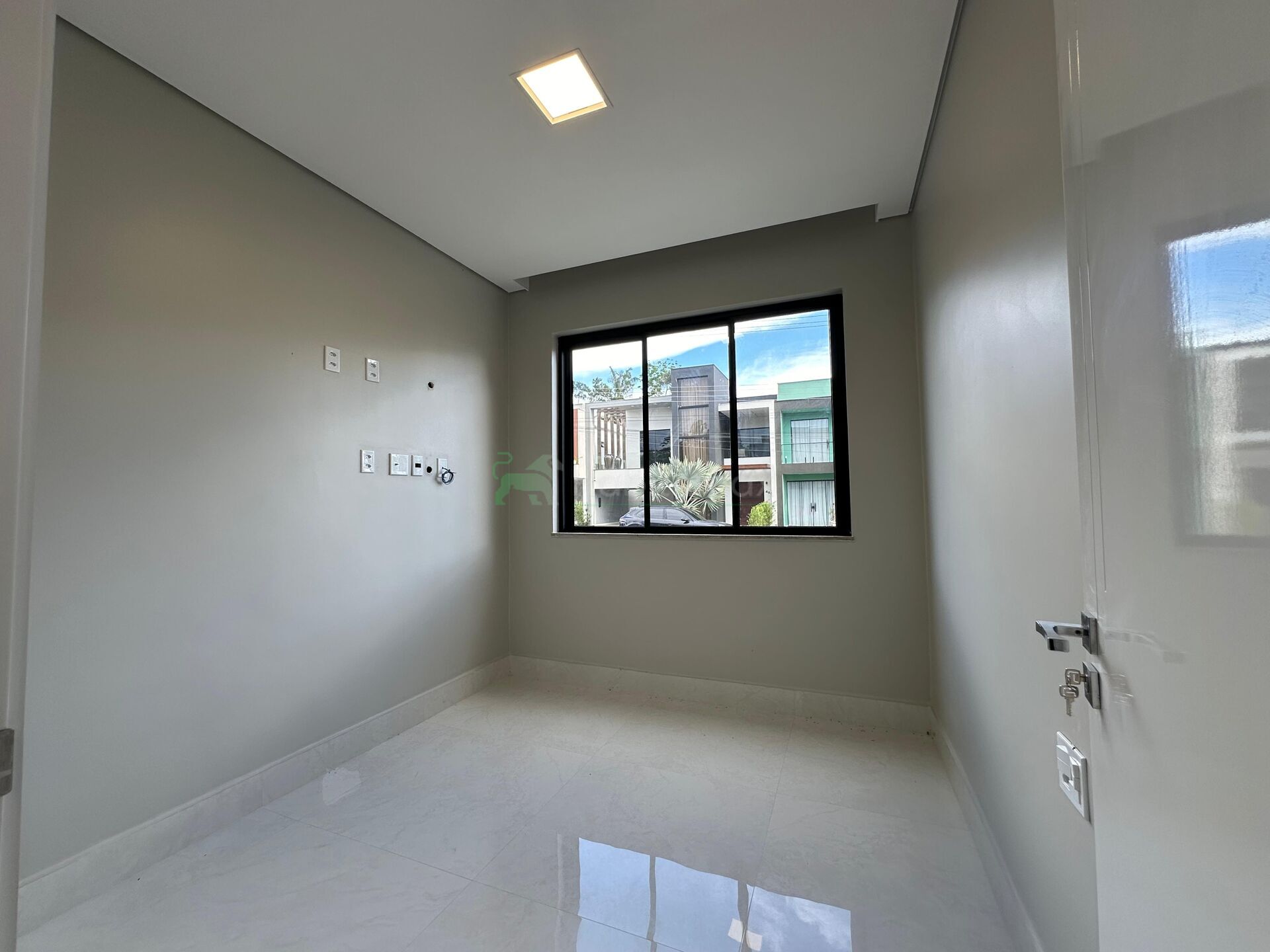 Casa à venda com 3 quartos, 240m² - Foto 13