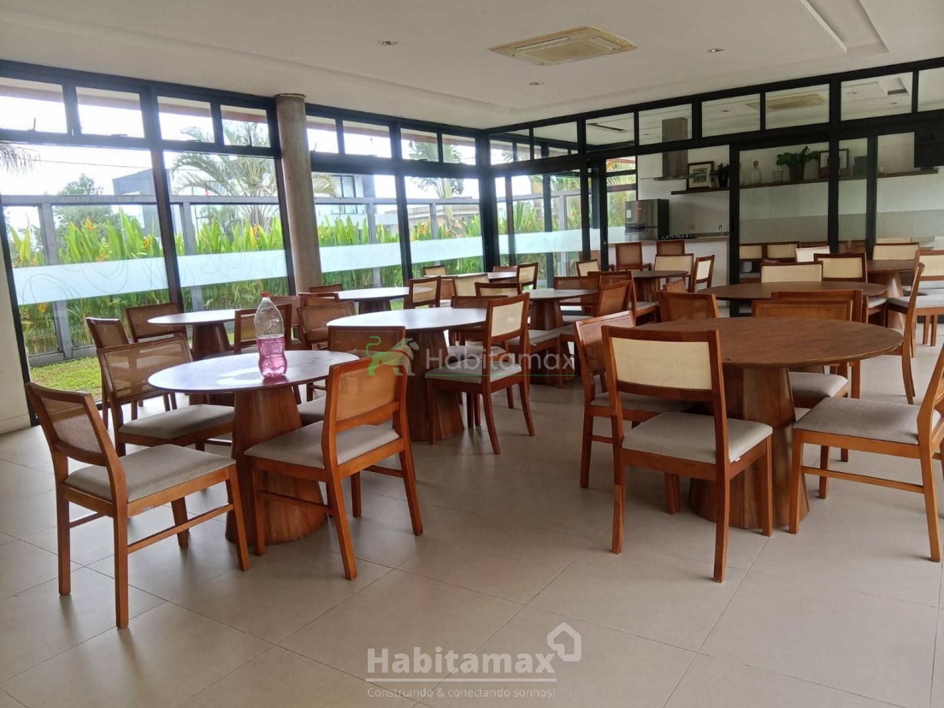 Casa à venda com 4 quartos, 311m² - Foto 24