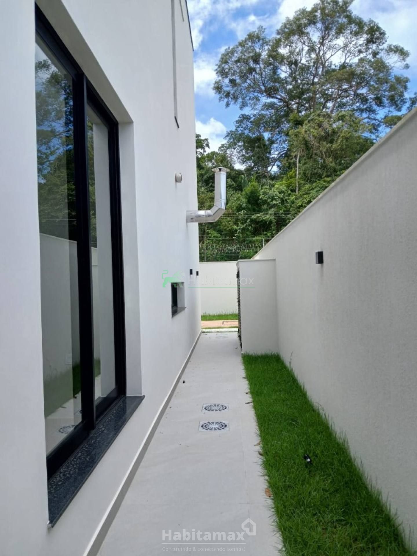 Casa à venda com 4 quartos, 311m² - Foto 13