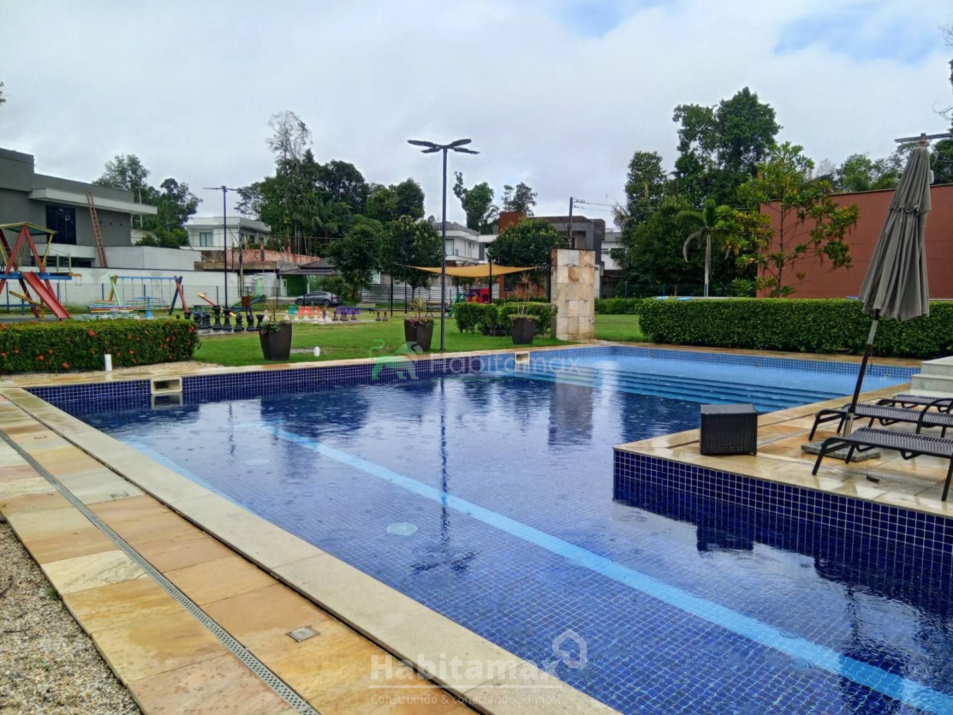Casa à venda com 4 quartos, 311m² - Foto 34