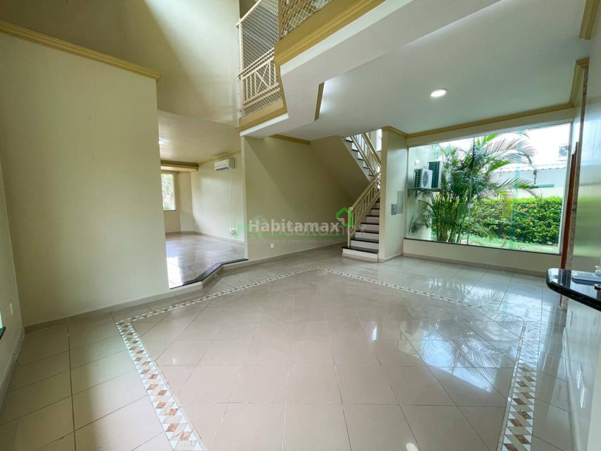 Casa de Condomínio à venda com 5 quartos, 420m² - Foto 3