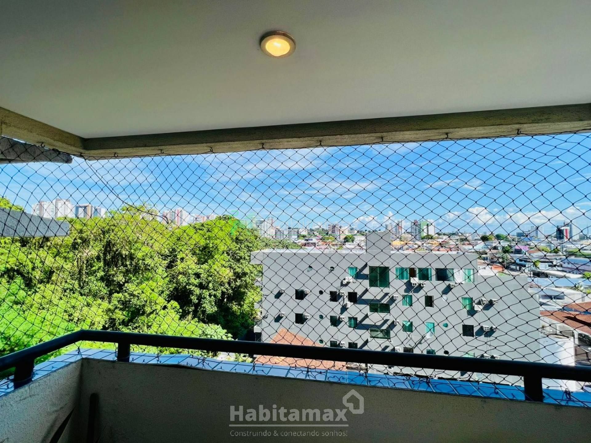 Apartamento à venda com 3 quartos, 84m² - Foto 4