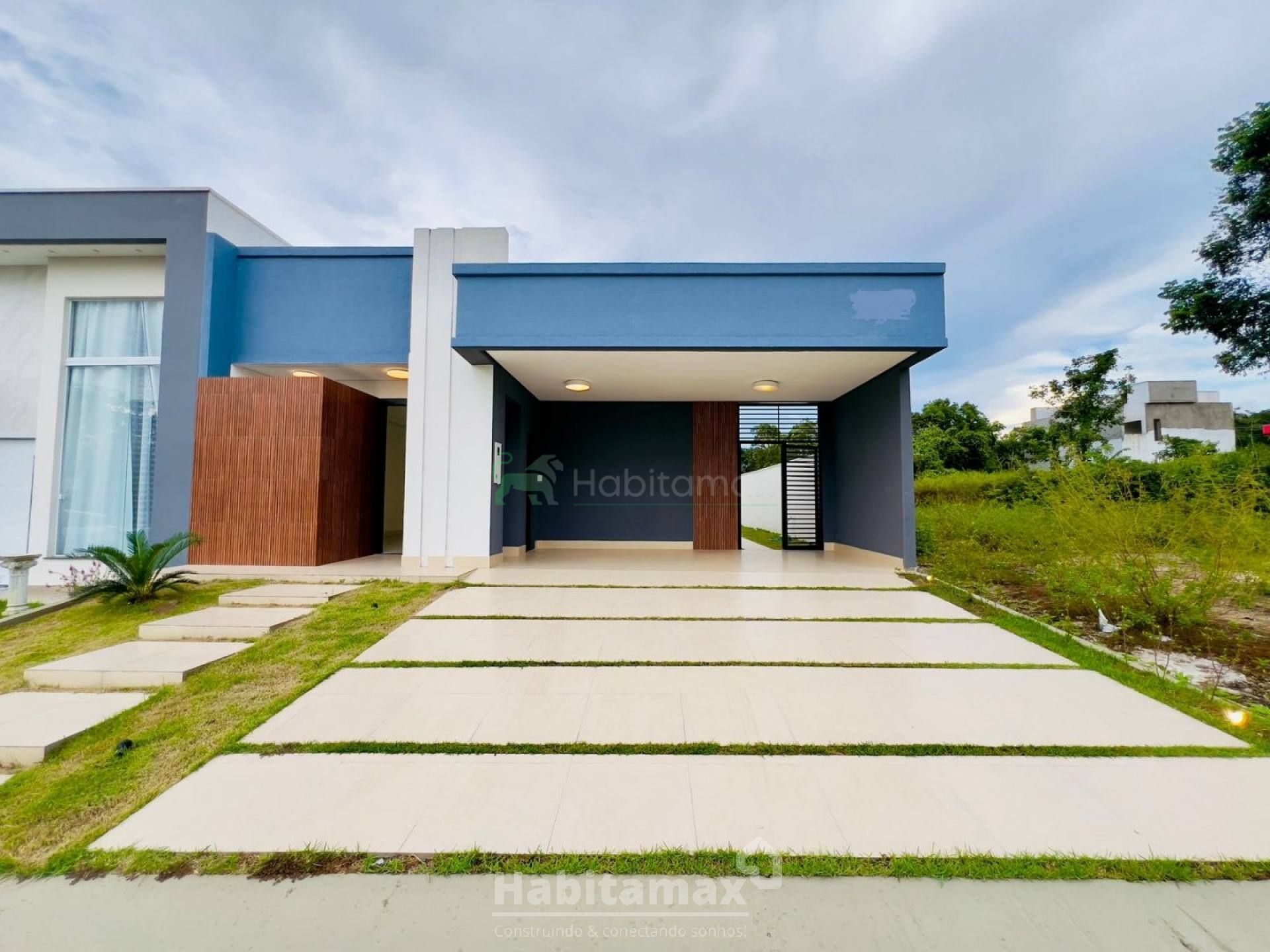 Casa de Condomínio à venda com 3 quartos, 135m² - Foto 2