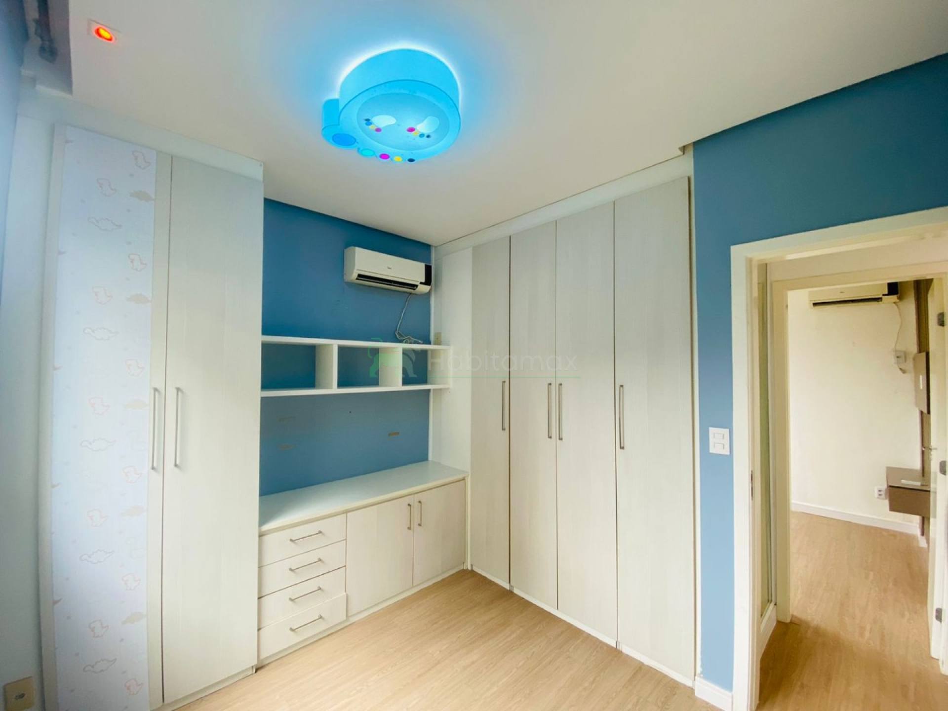 Apartamento à venda com 3 quartos, 74m² - Foto 11