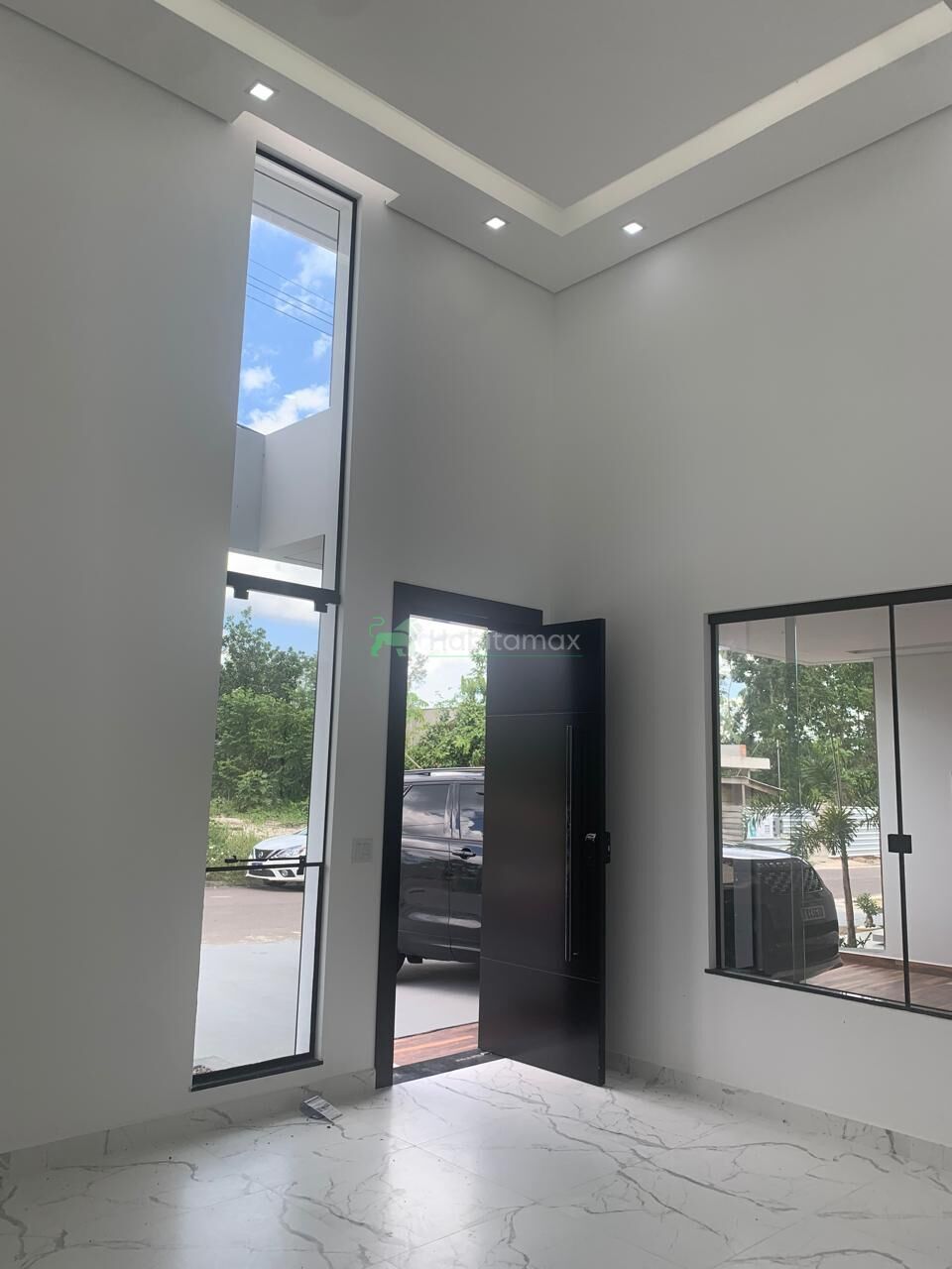 Casa à venda com 3 quartos, 185m² - Foto 2