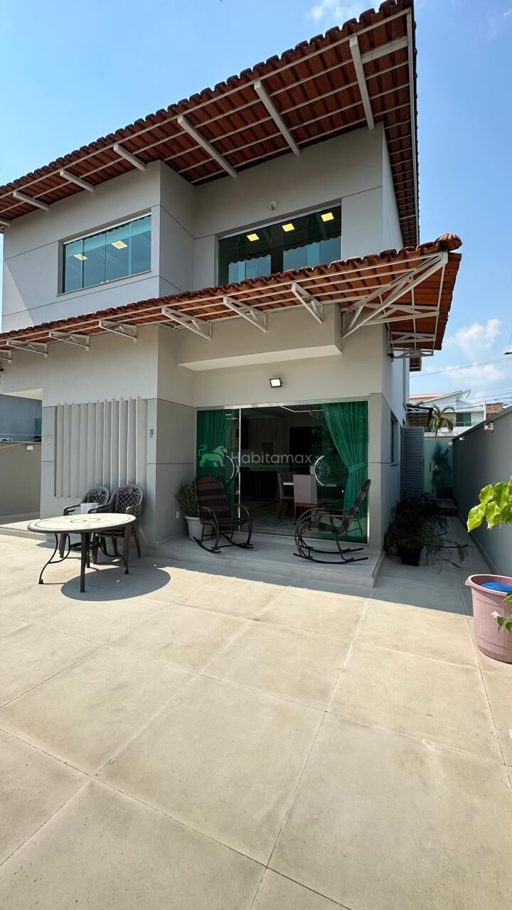 Casa, 3 quartos, 280 m² - Foto 1