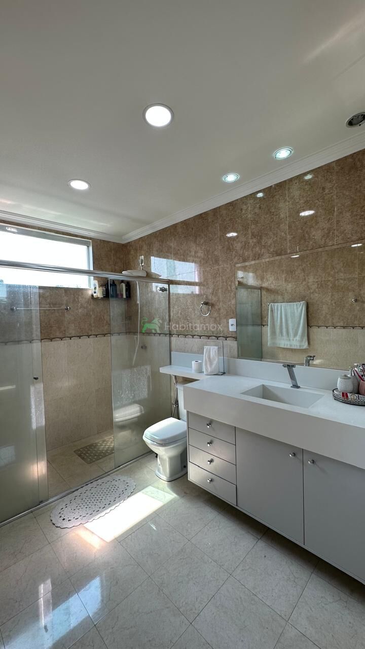 Casa, 3 quartos, 280 m² - Foto 21