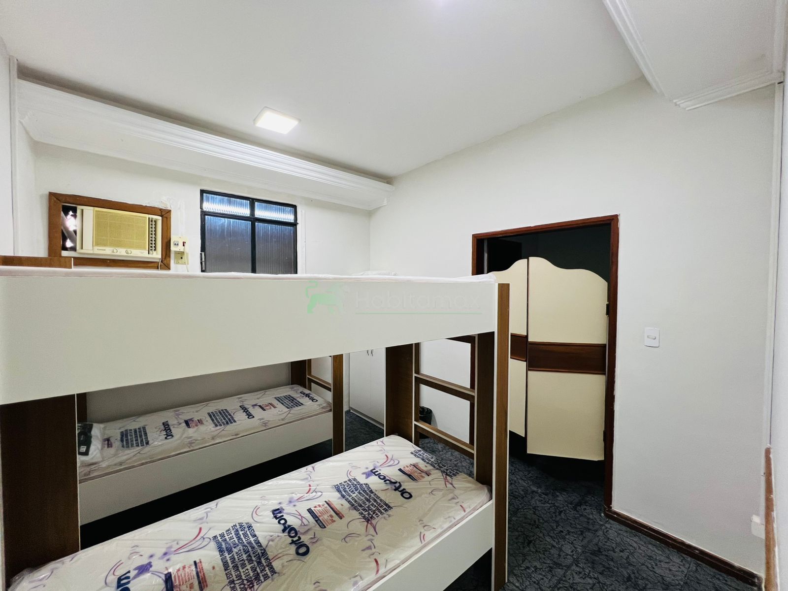 Loja-Salão para alugar com 6 quartos, 250m² - Foto 15