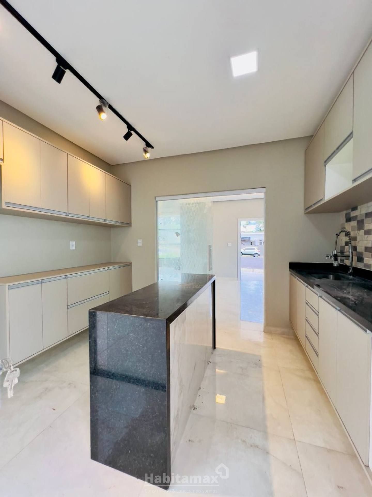 Casa de Condomínio à venda com 3 quartos, 251m² - Foto 12