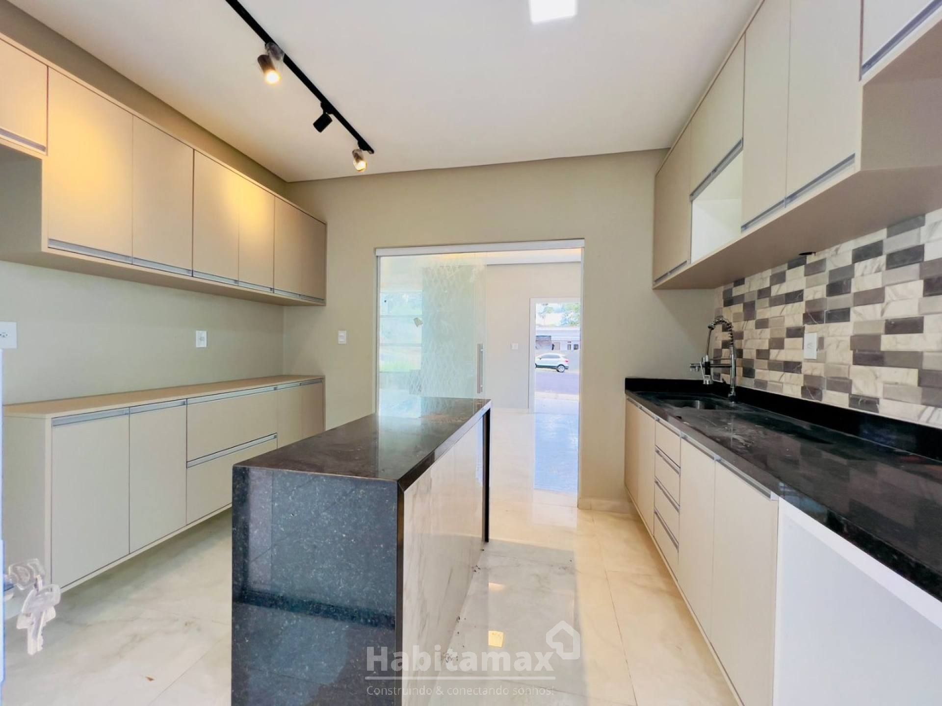 Casa de Condomínio à venda com 3 quartos, 251m² - Foto 11