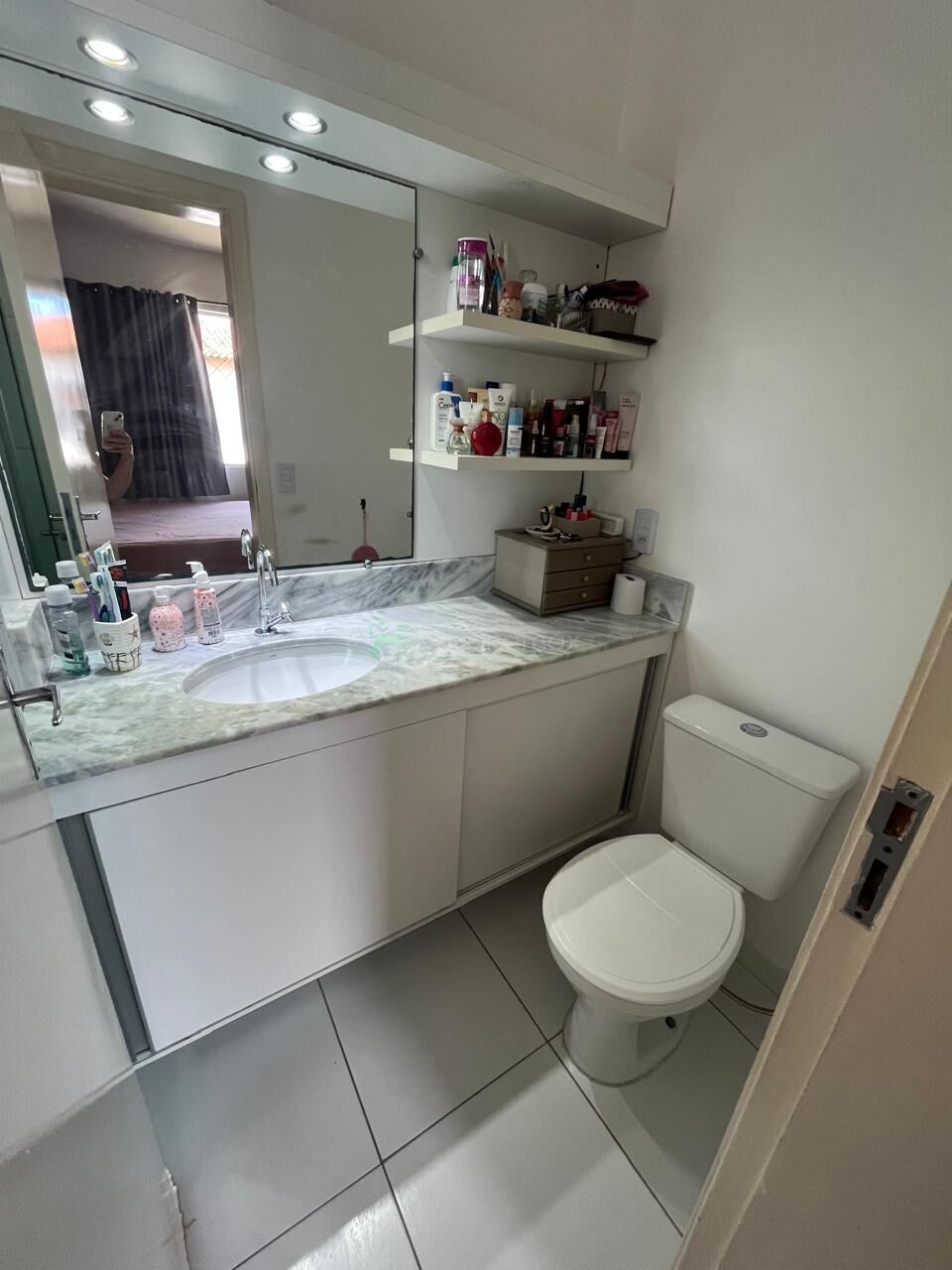 Apartamento à venda com 3 quartos, 74m² - Foto 17
