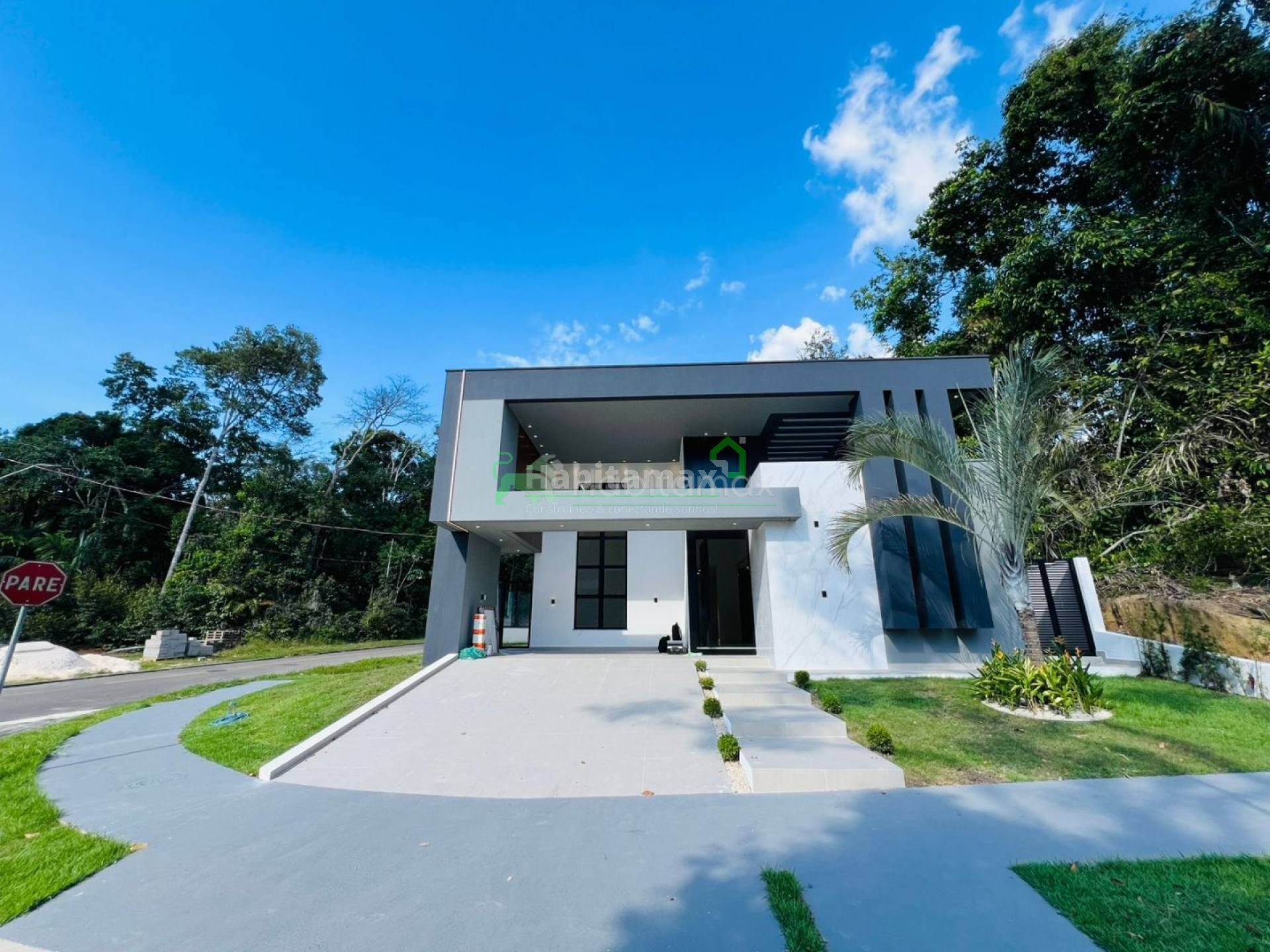 Casa, 4 quartos, 230 m² - Foto 2