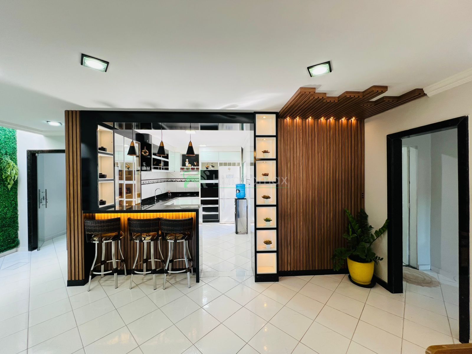 Casa à venda com 5 quartos, 230m² - Foto 36