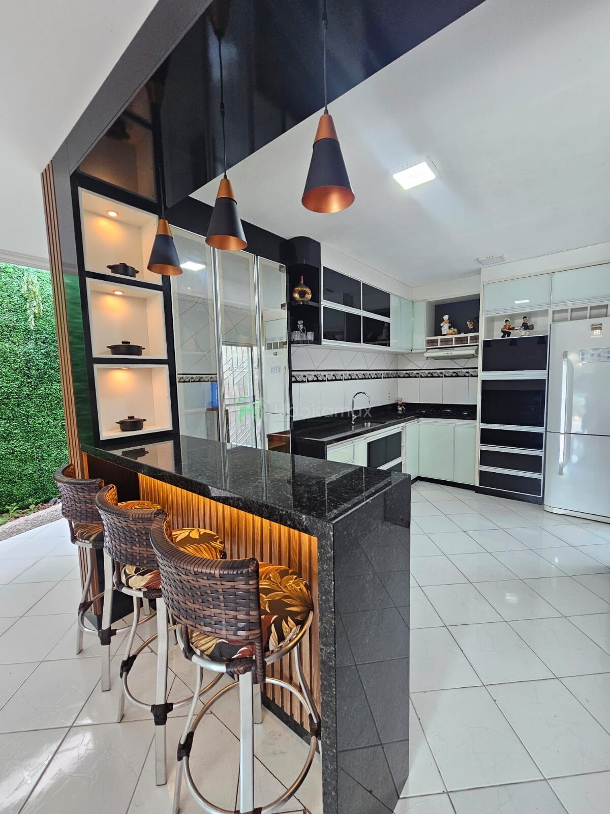 Casa à venda com 5 quartos, 230m² - Foto 15