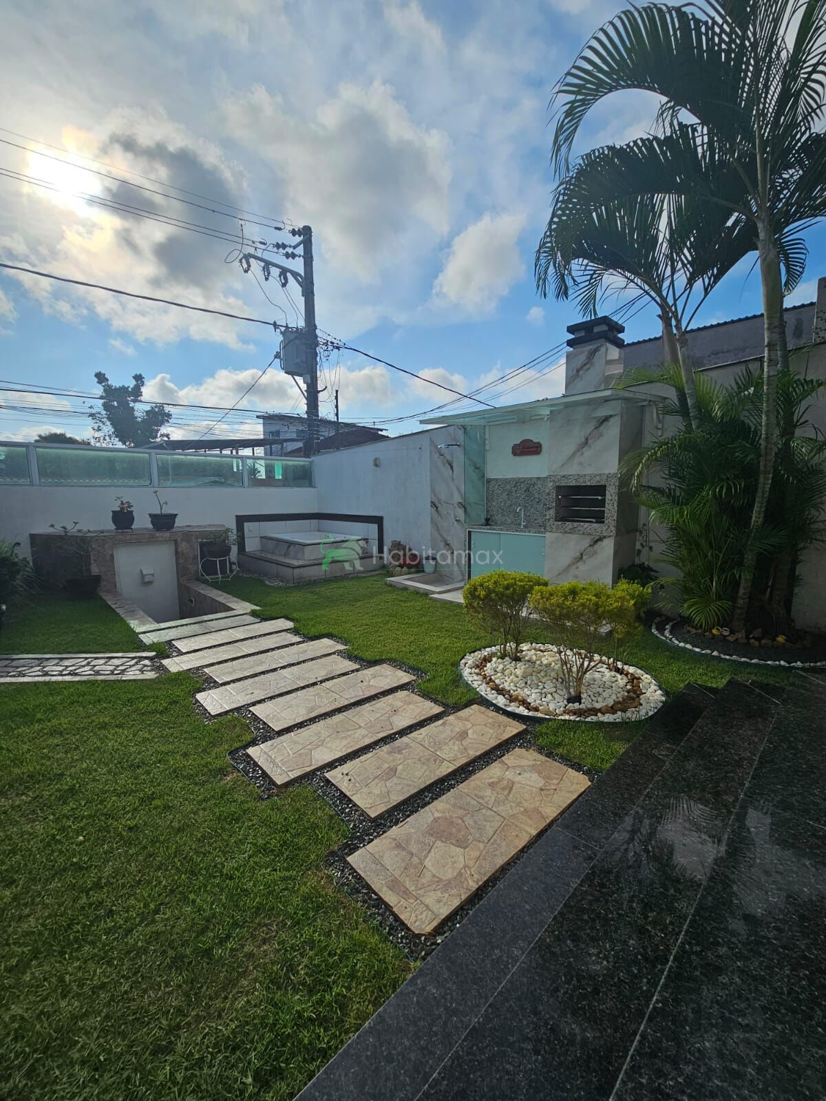Casa à venda com 5 quartos, 230m² - Foto 5
