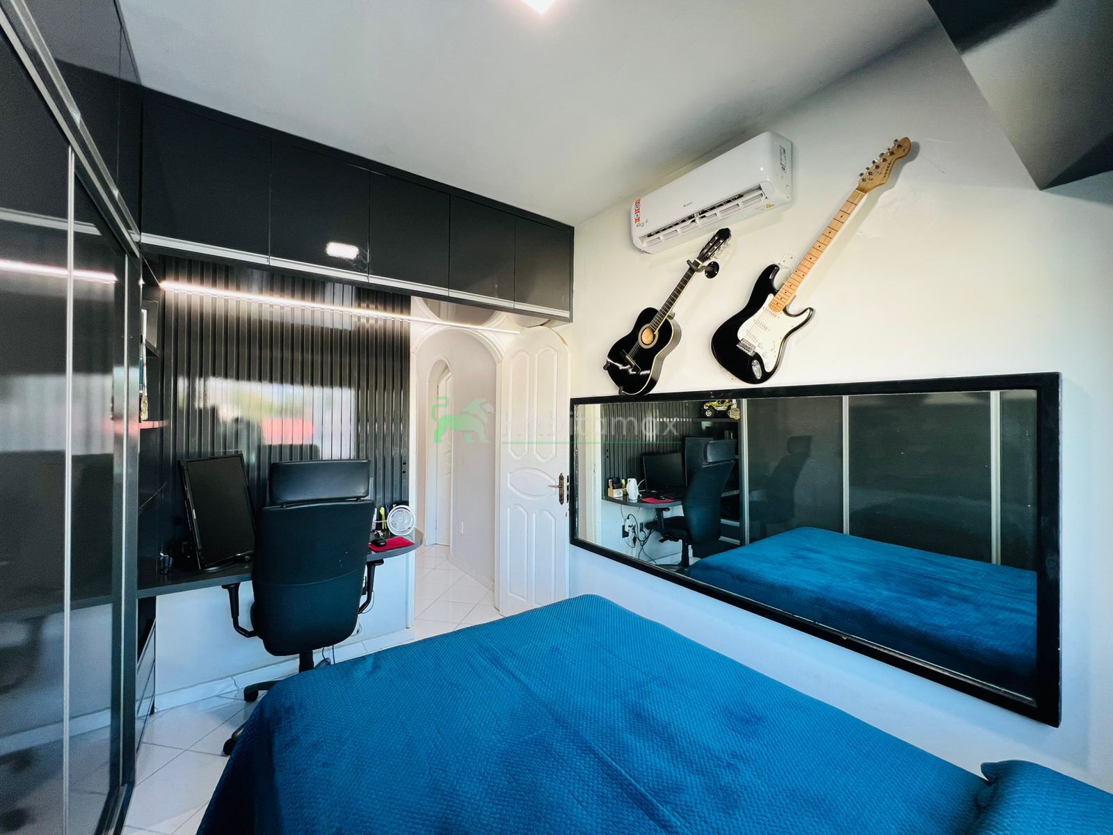 Casa à venda com 5 quartos, 230m² - Foto 50
