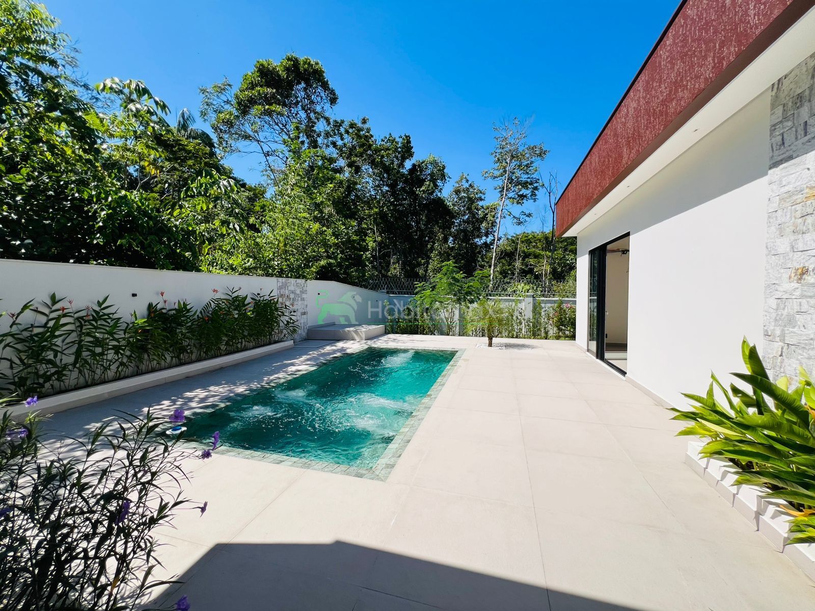 Casa à venda com 4 quartos, 300m² - Foto 27