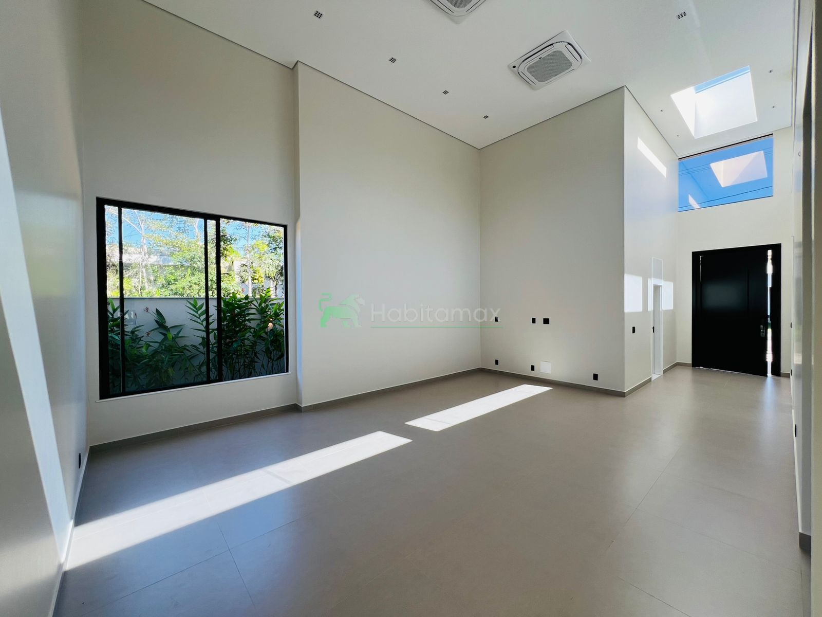 Casa à venda com 4 quartos, 300m² - Foto 8