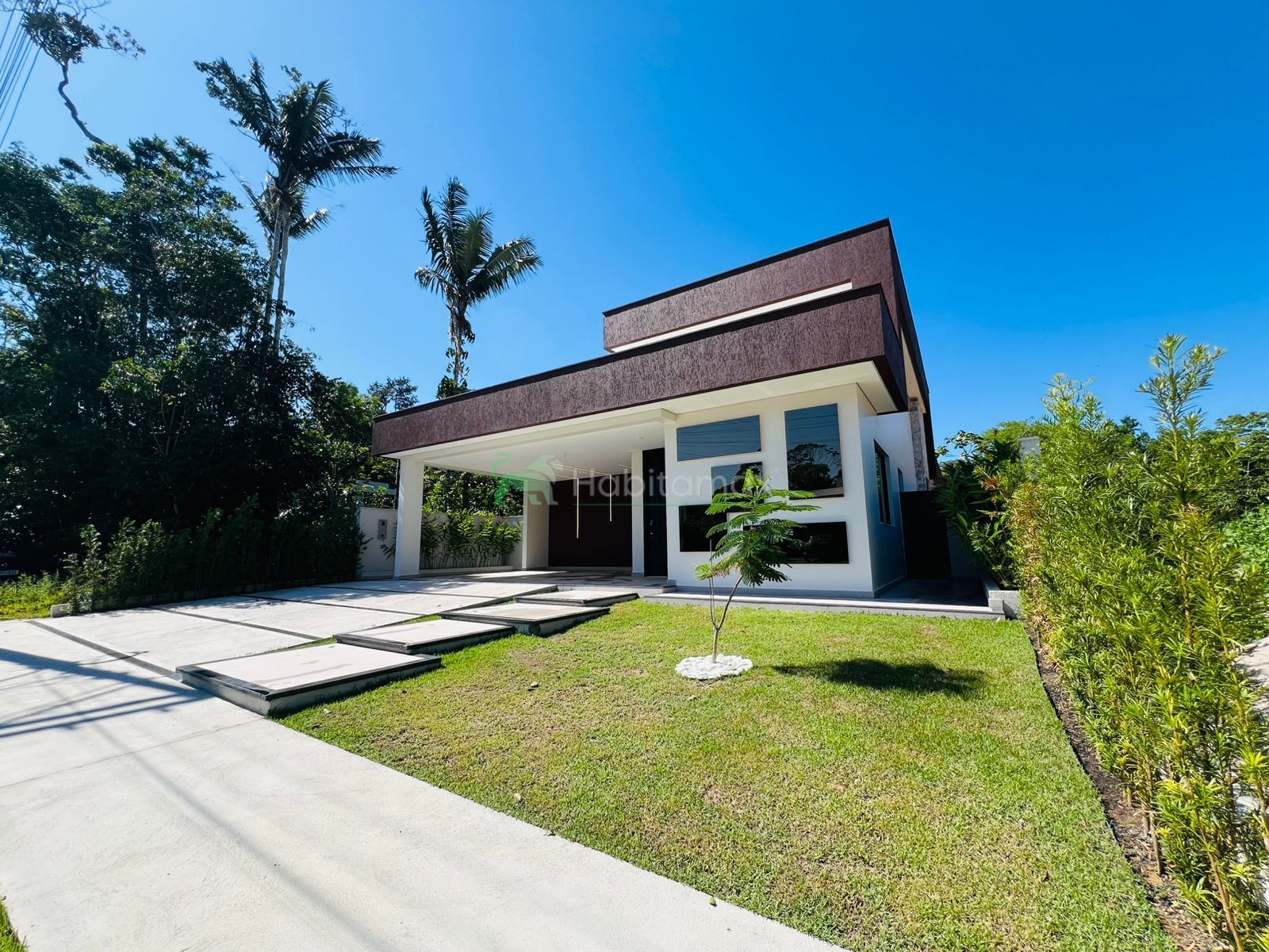 Casa à venda com 4 quartos, 300m² - Foto 3