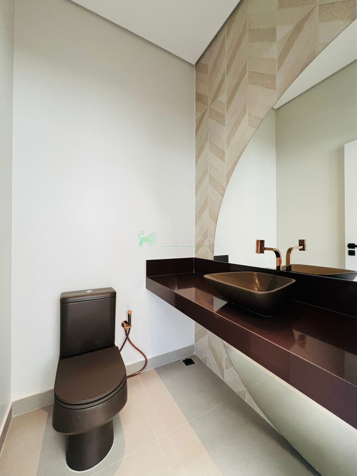 Casa à venda com 4 quartos, 300m² - Foto 4