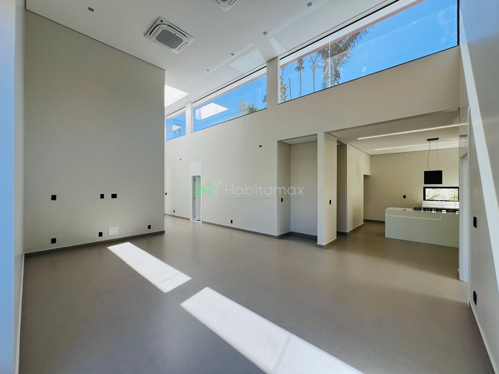 Casa à venda com 4 quartos, 300m² - Foto 11