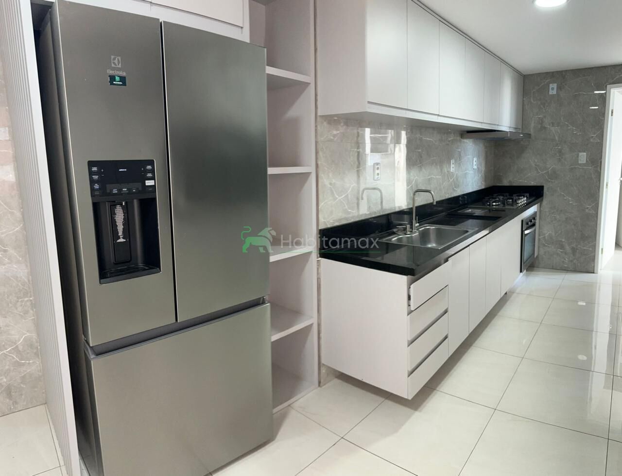 Apartamento, 3 quartos, 142 m² - Foto 2