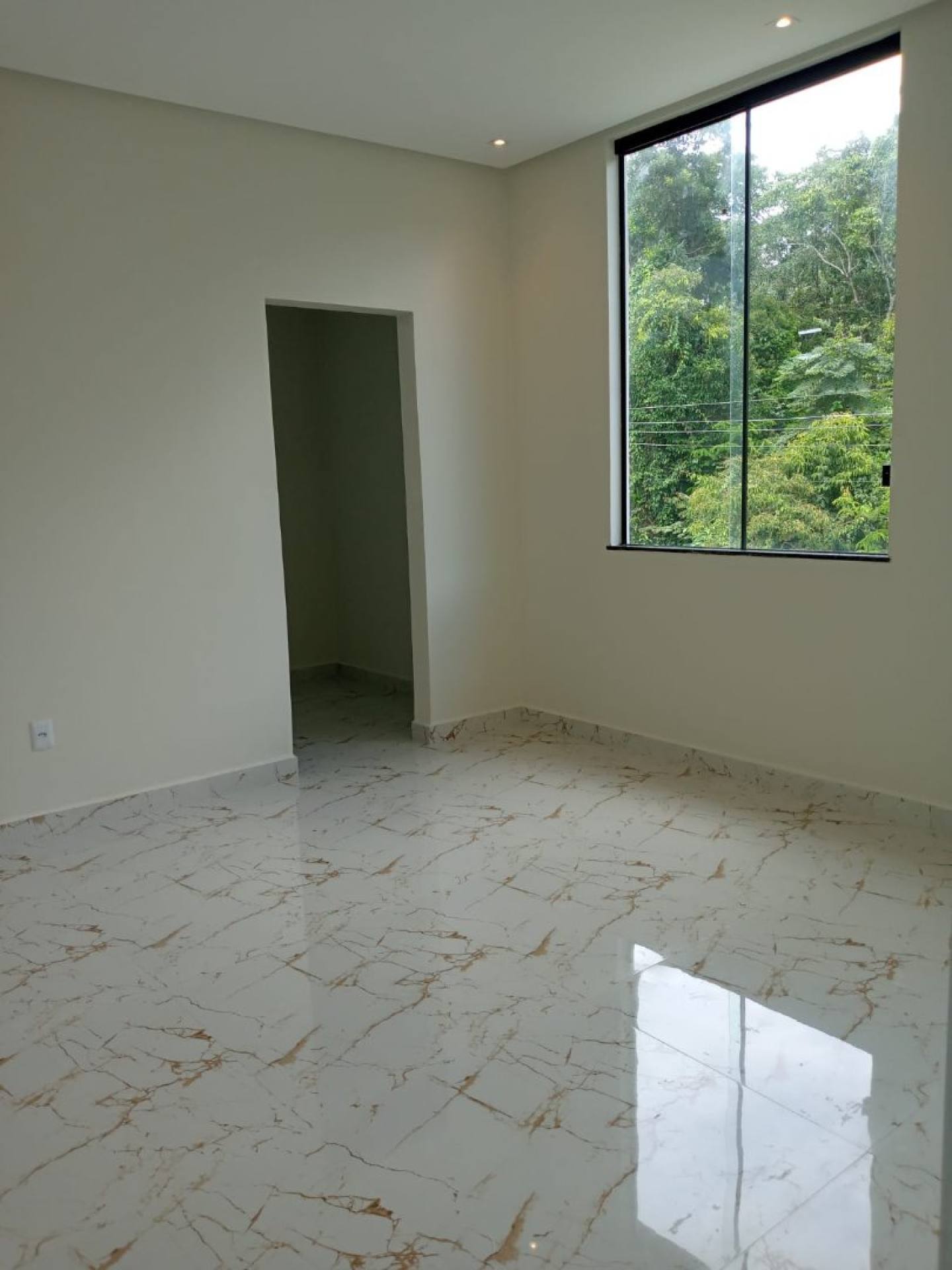 Casa à venda com 4 quartos, 270m² - Foto 17