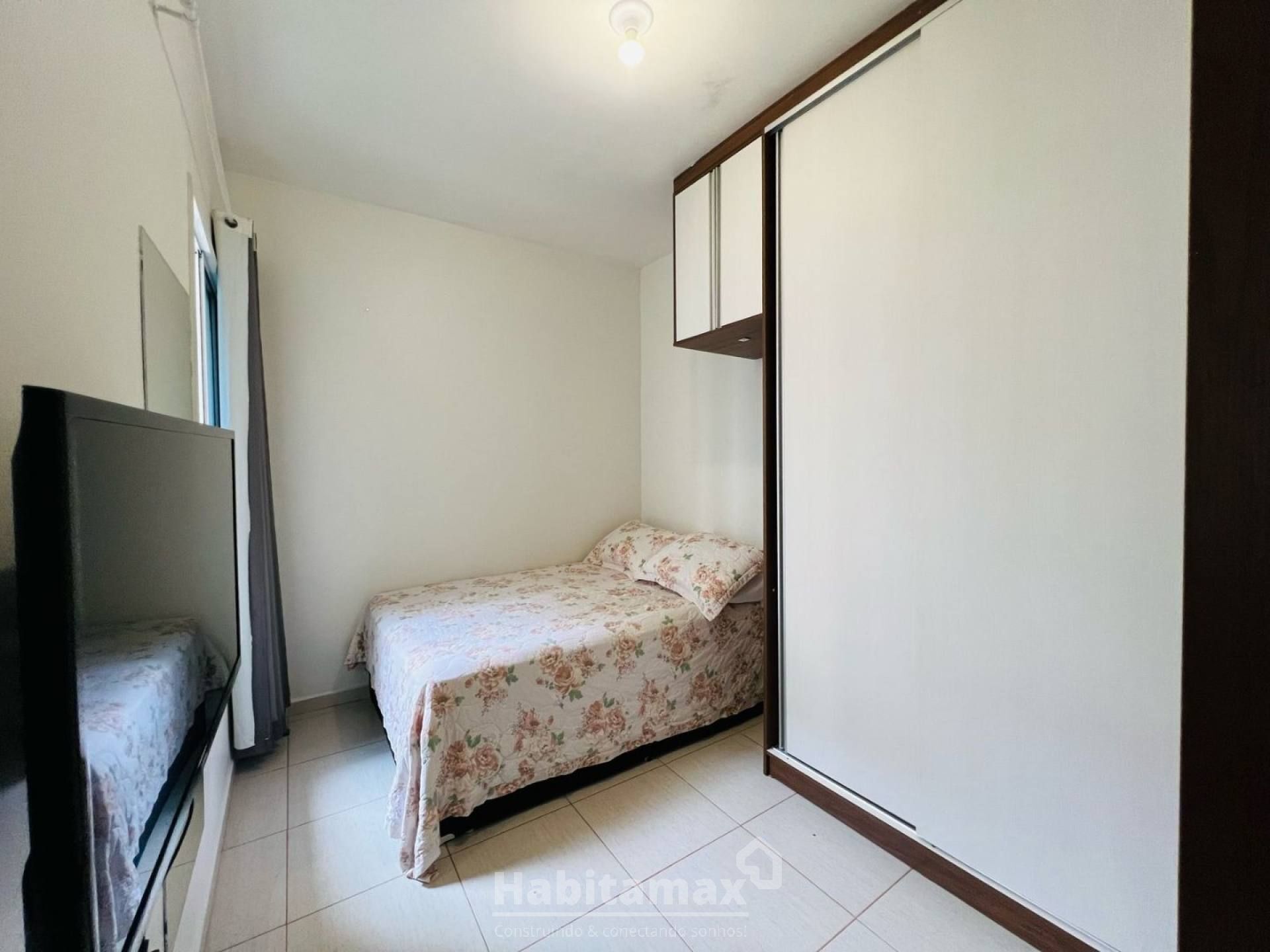 Apartamento à venda com 2 quartos, 66m² - Foto 15
