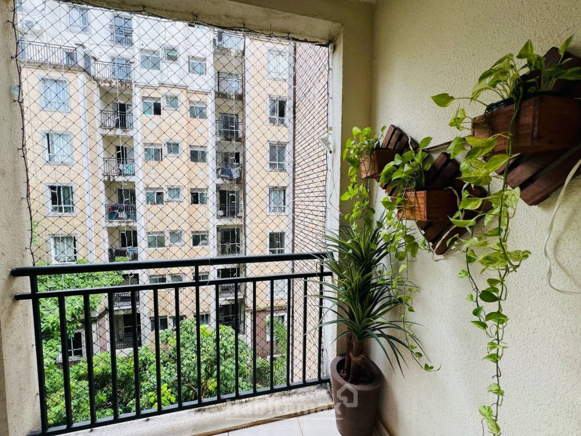 Apartamento à venda com 2 quartos, 66m² - Foto 4