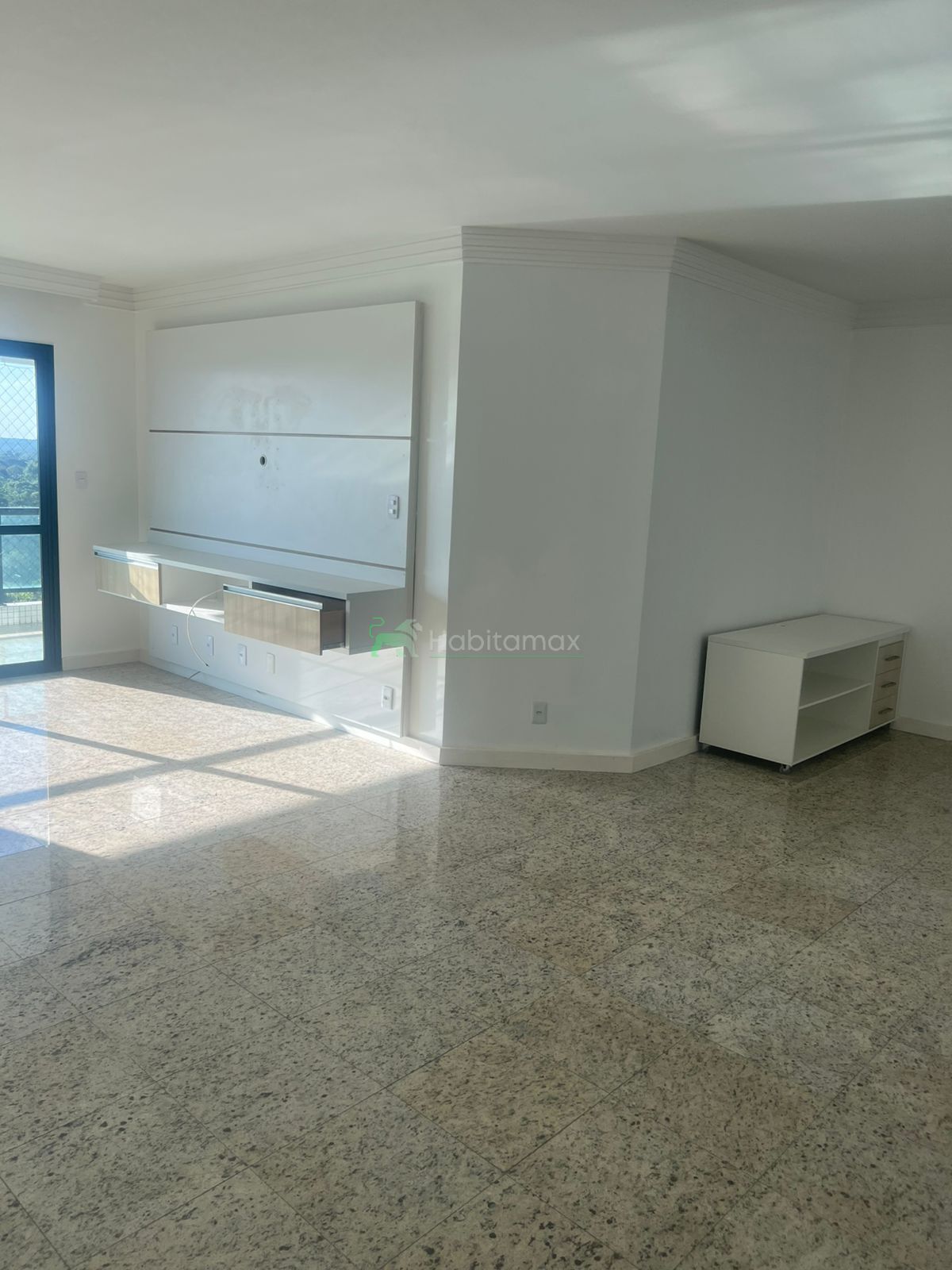 Apartamento para alugar com 3 quartos, 175m² - Foto 29