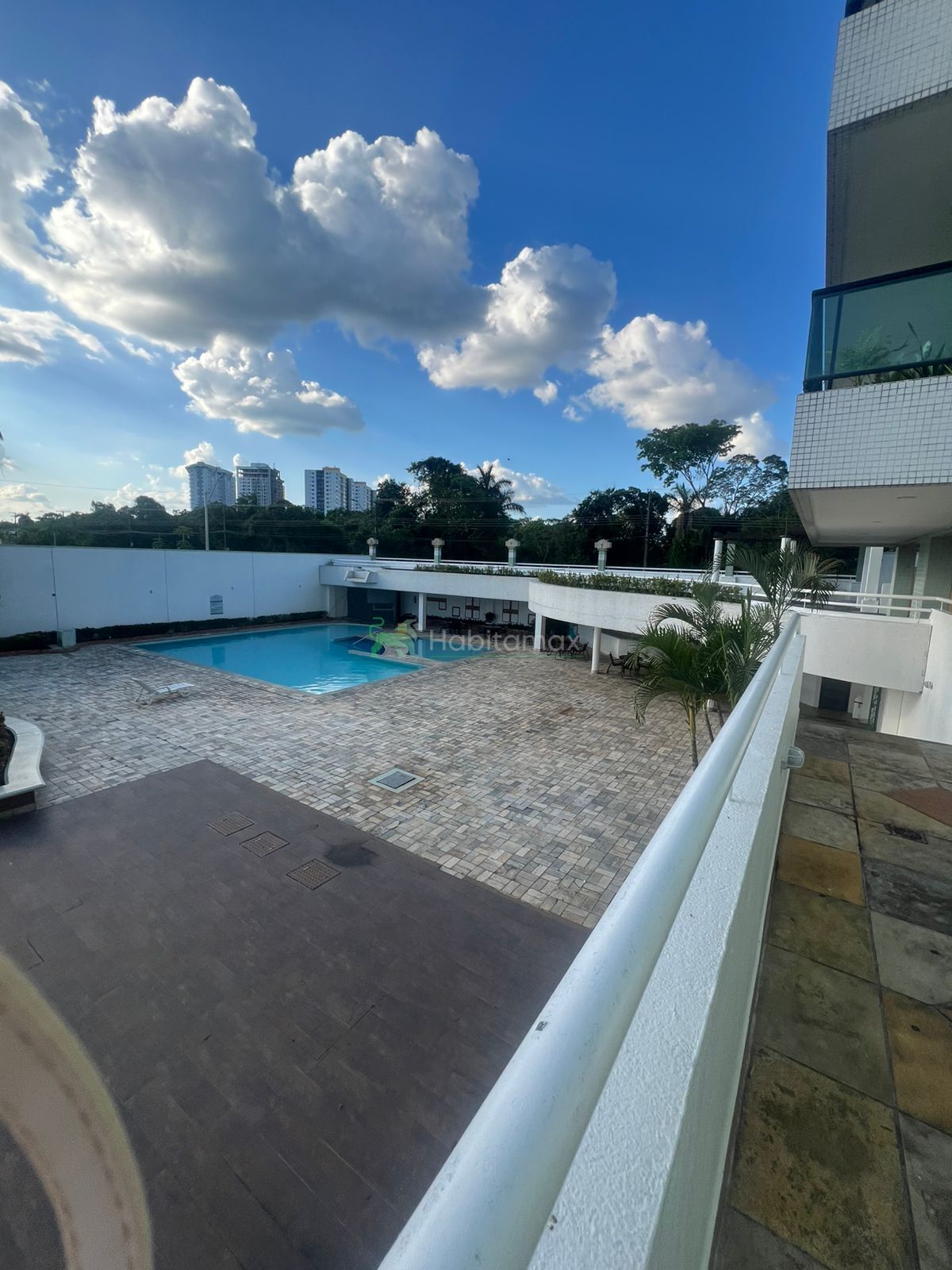 Apartamento para alugar com 3 quartos, 175m² - Foto 3