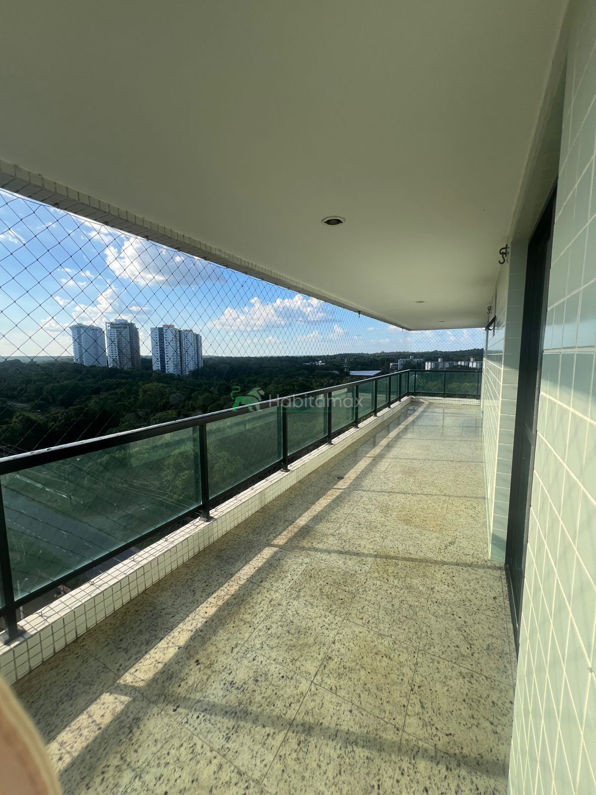 Apartamento para alugar com 3 quartos, 175m² - Foto 15