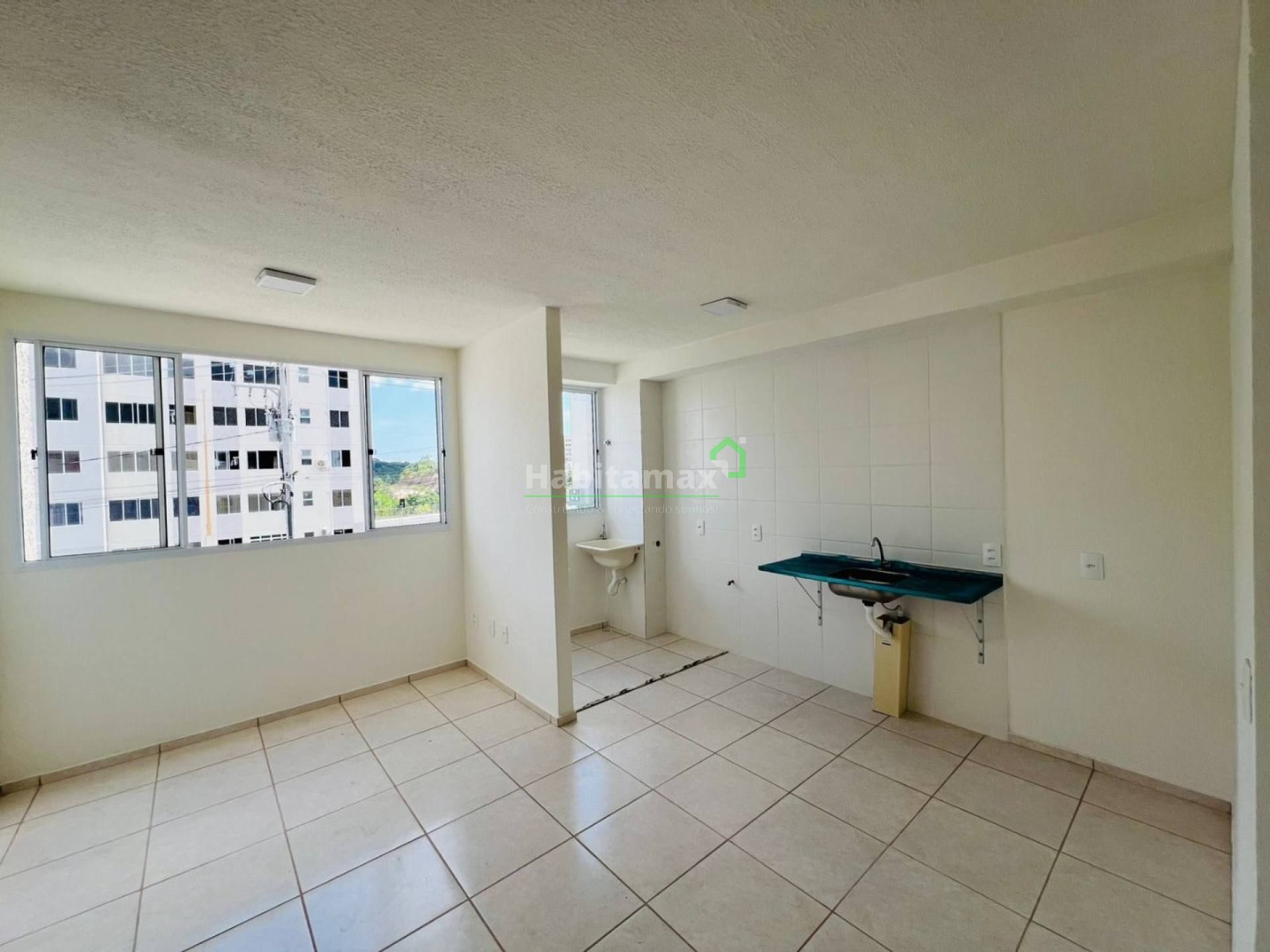 Apartamento à venda com 2 quartos, 42m² - Foto 2