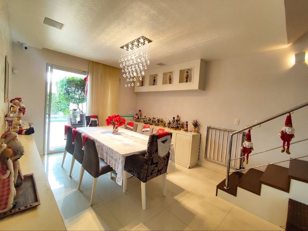 Casa à venda com 3 quartos, 220m² - Foto 32