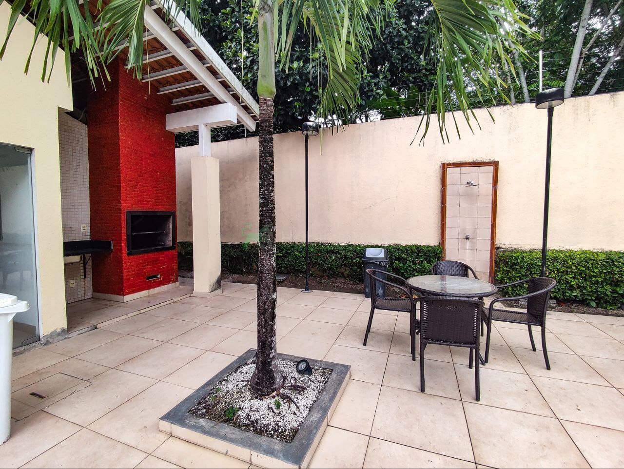 Casa à venda com 3 quartos, 220m² - Foto 28