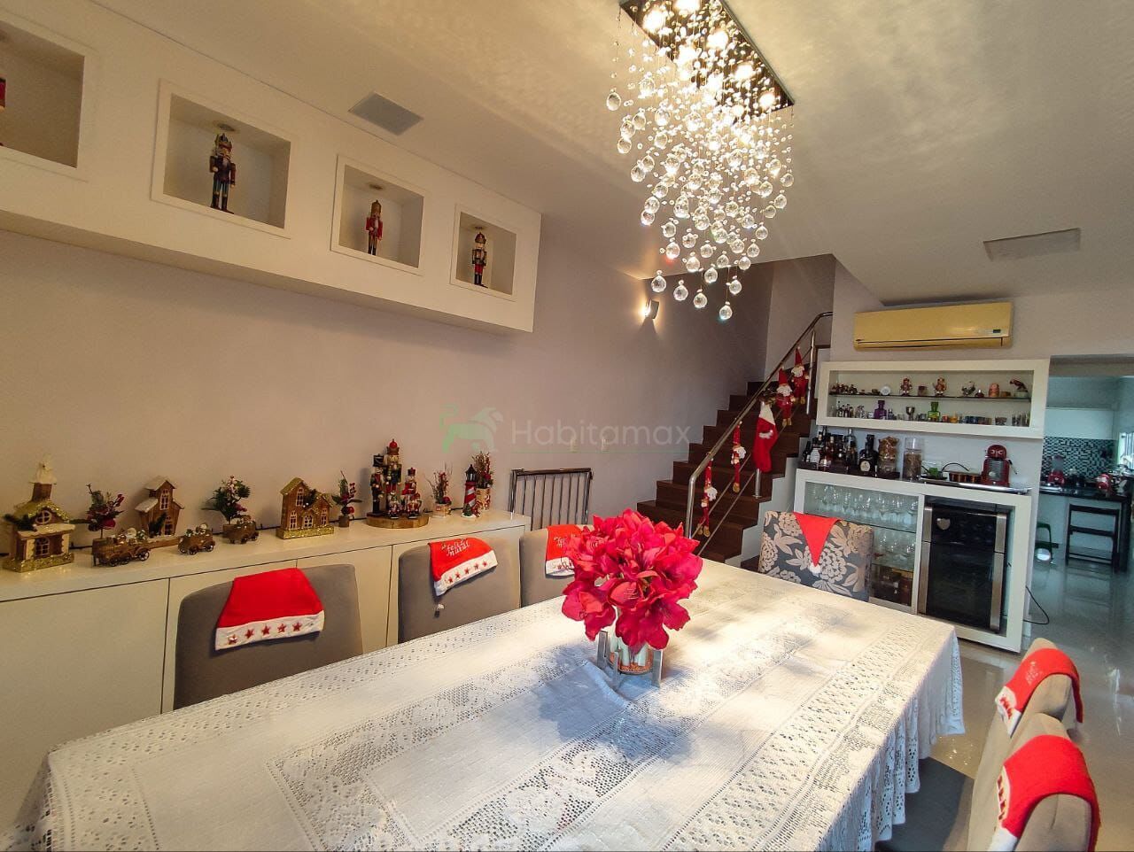 Casa à venda com 3 quartos, 220m² - Foto 36