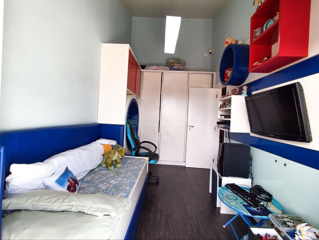 Casa à venda com 3 quartos, 220m² - Foto 5