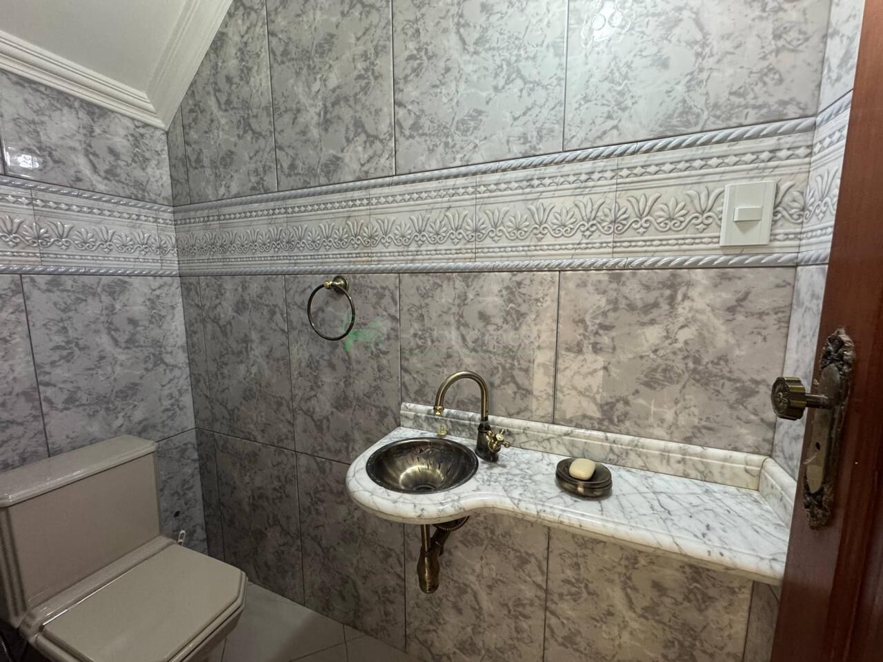Casa à venda com 3 quartos, 587m² - Foto 5