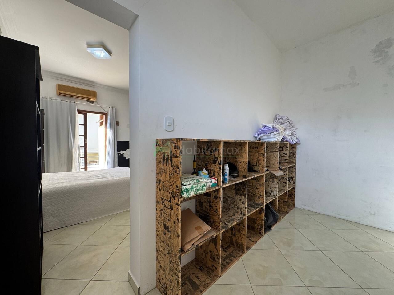 Casa à venda com 3 quartos, 587m² - Foto 3