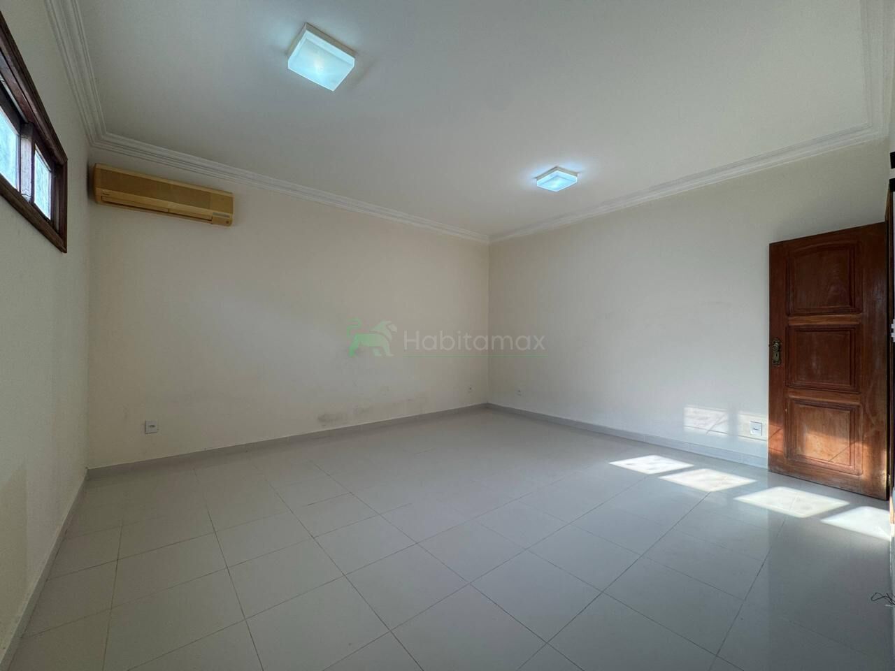 Casa à venda com 3 quartos, 587m² - Foto 32