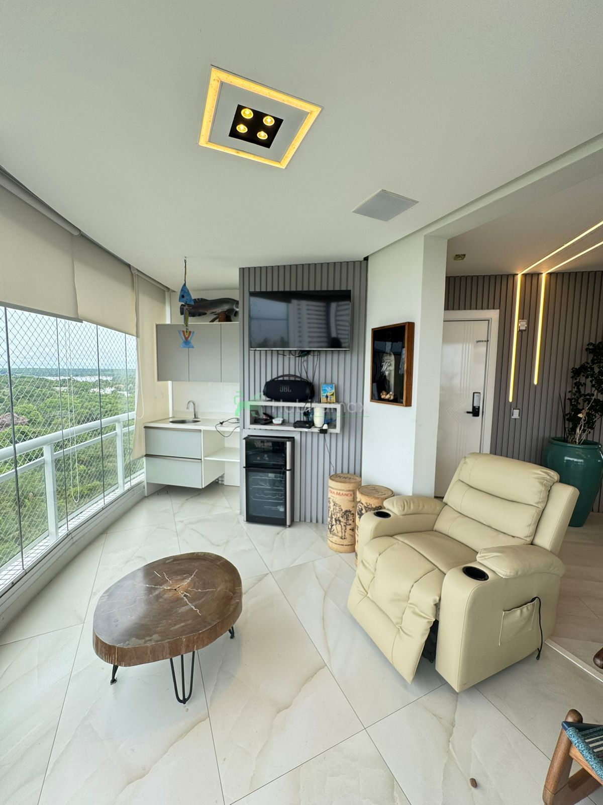 Apartamento, 3 quartos, 169 m² - Foto 2