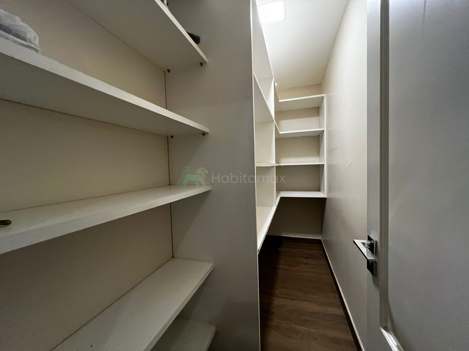 Casa à venda com 4 quartos, 600m² - Foto 14