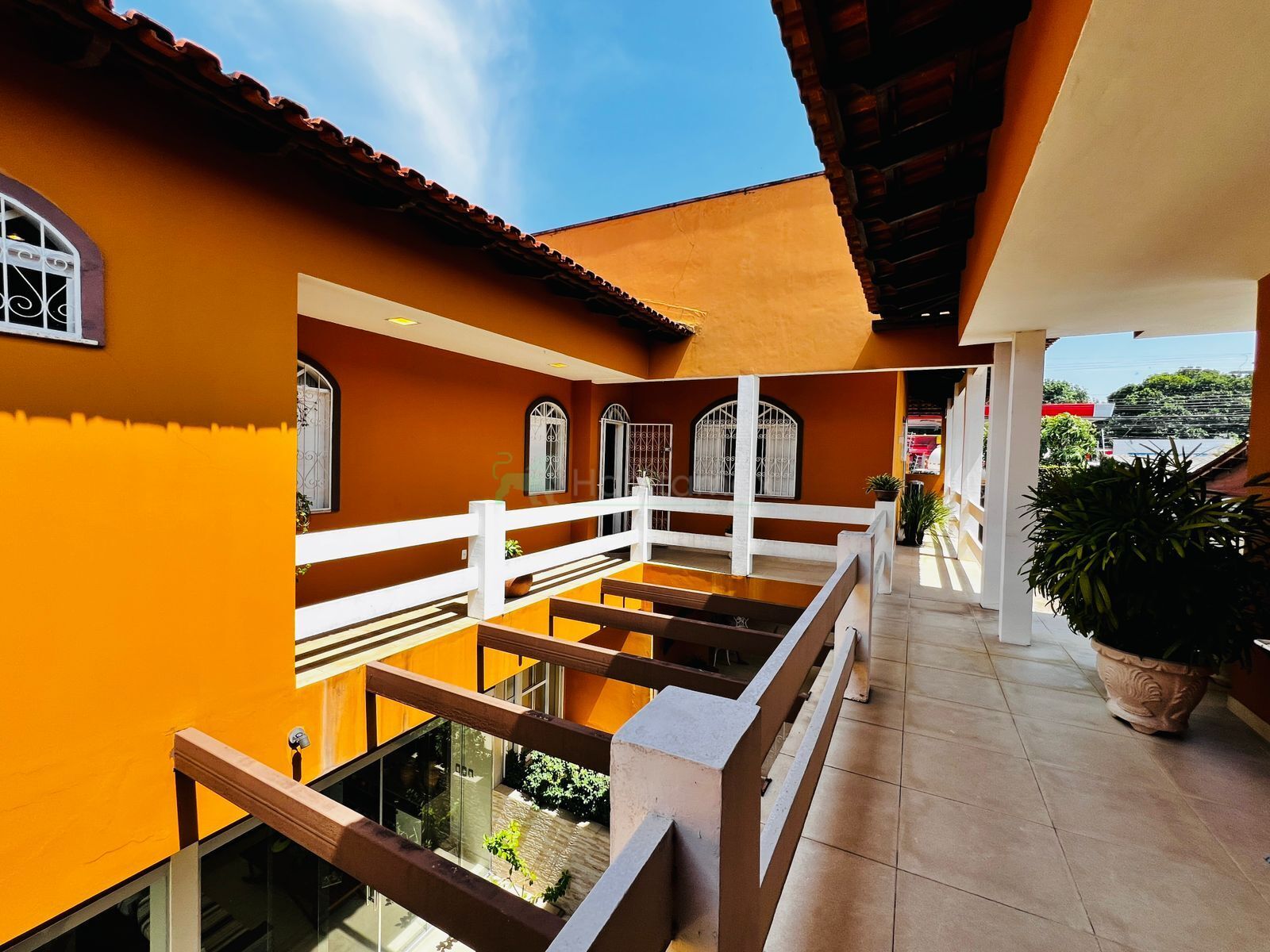 Casa à venda com 4 quartos, 600m² - Foto 6