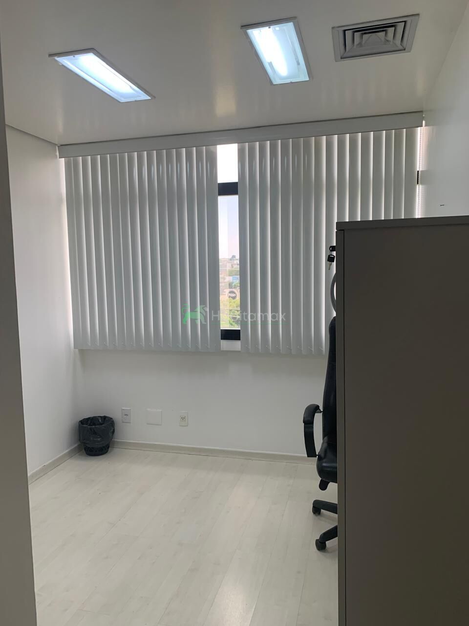 Conjunto Comercial-Sala à venda com 1 quarto, 32m² - Foto 12