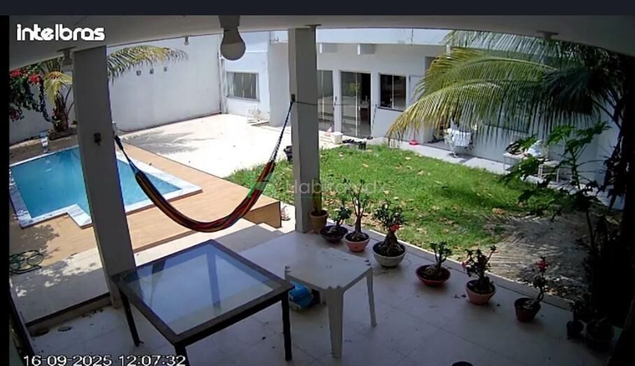 Casa para alugar com 4 quartos, 600m² - Foto 12