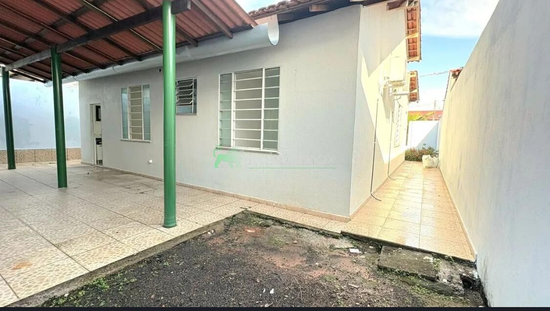 Casa, 3 quartos, 215 m² - Foto 3