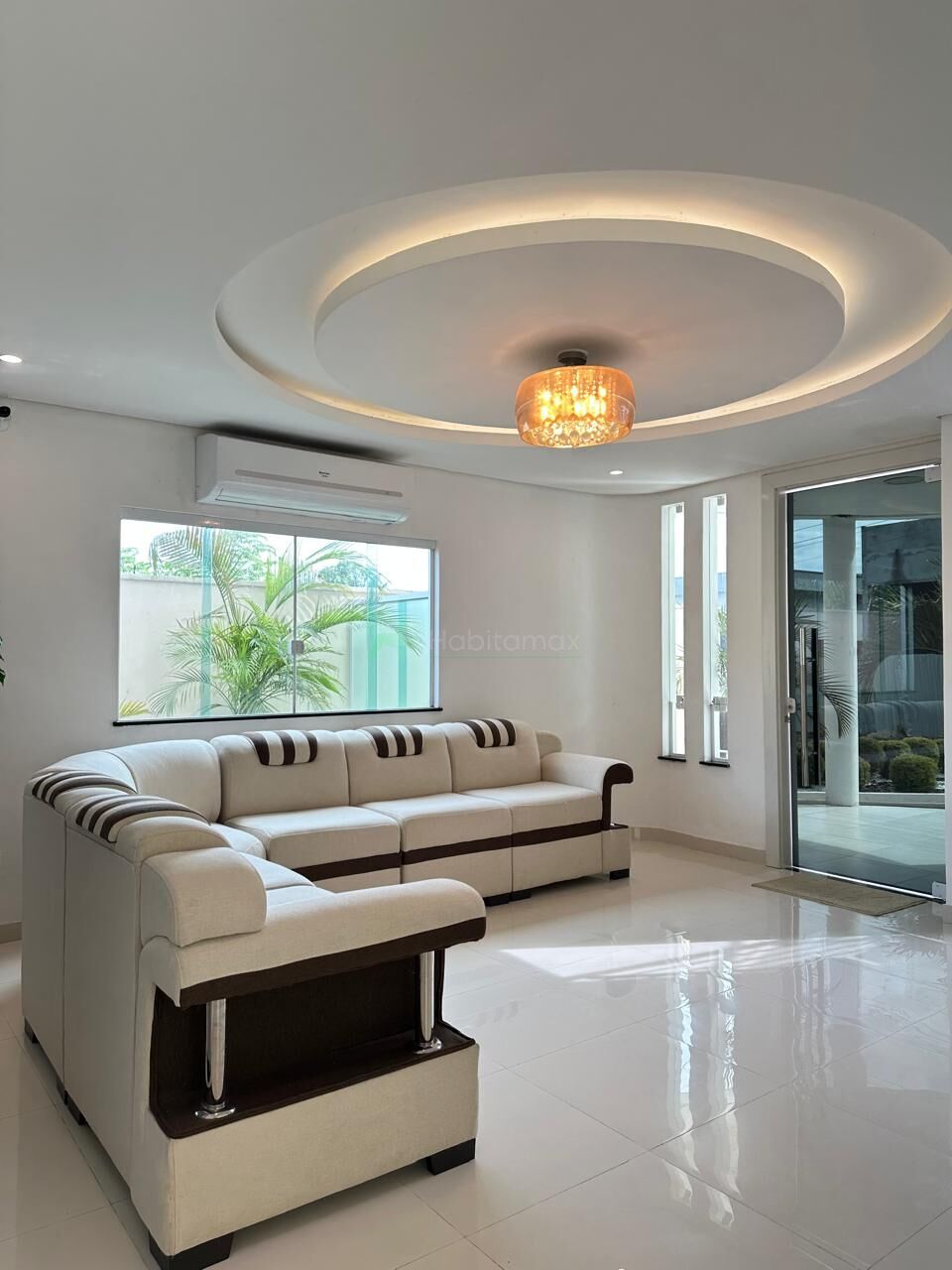 Casa à venda com 3 quartos, 295m² - Foto 4