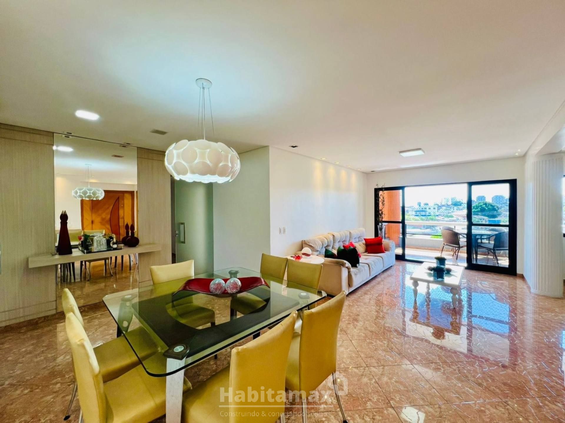 Apartamento à venda com 3 quartos, 168m² - Foto 4